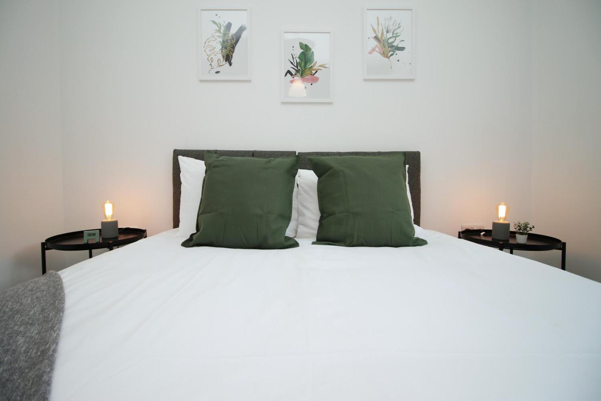 Fully Equipped Kitchen, Parking, City Centre Свонсі Екстер'єр фото
